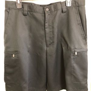 NWT - Izod XFG golf shorts